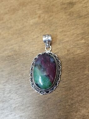 Multi-Color Ruby Zoisite Oval Pendant Necklace - Unbranded